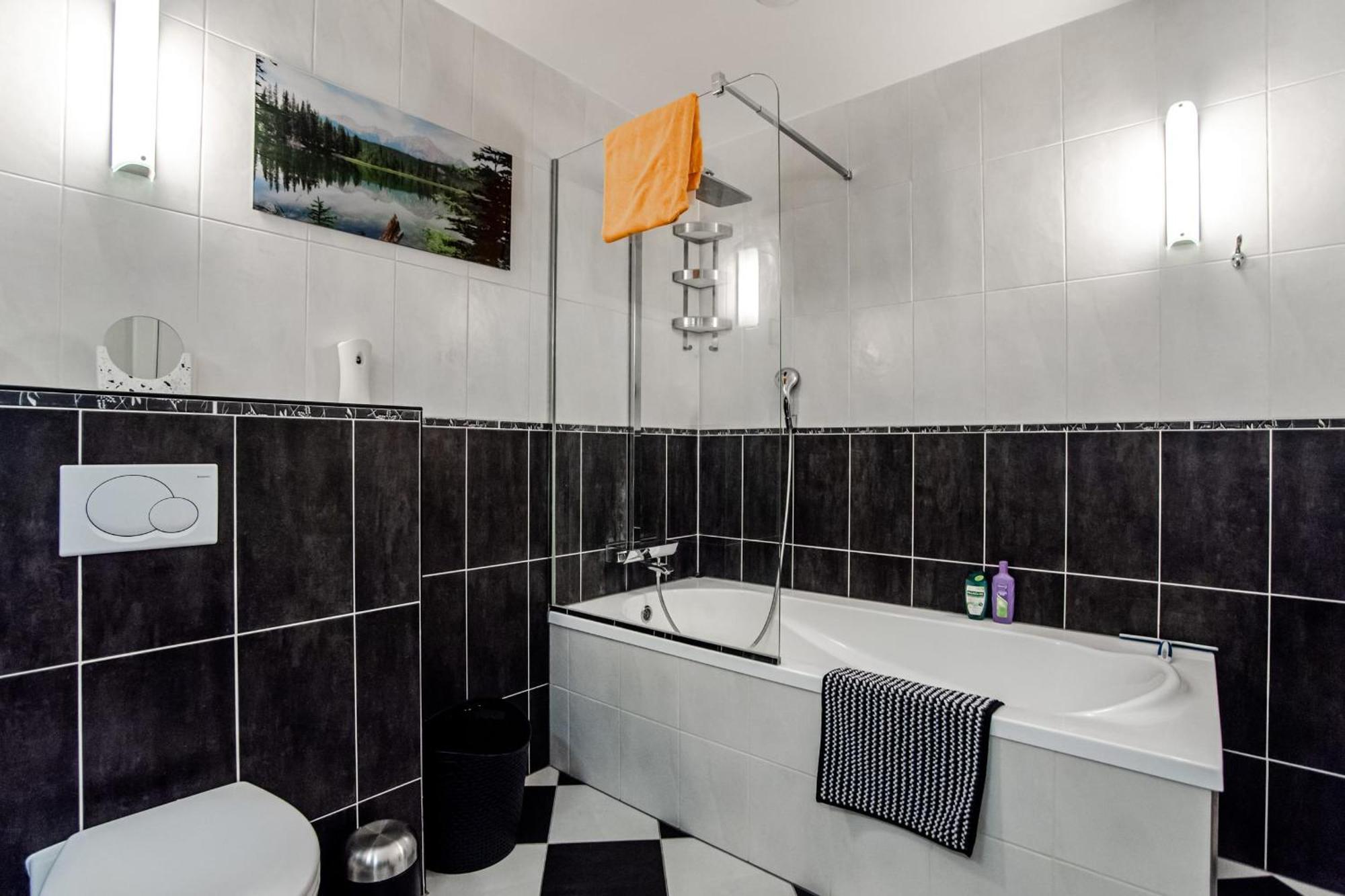 Studio Tara At The Beach With Private Parking Зандфорт Экстерьер фото