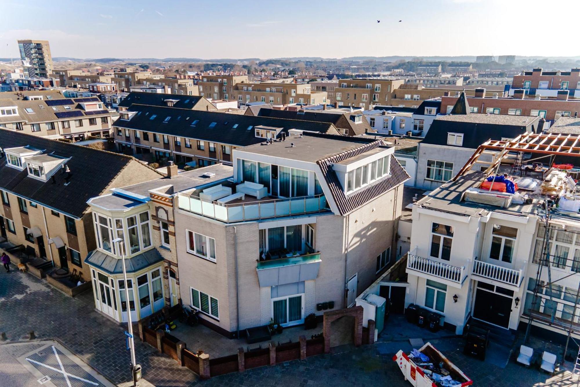 Studio Tara At The Beach With Private Parking Зандфорт Экстерьер фото